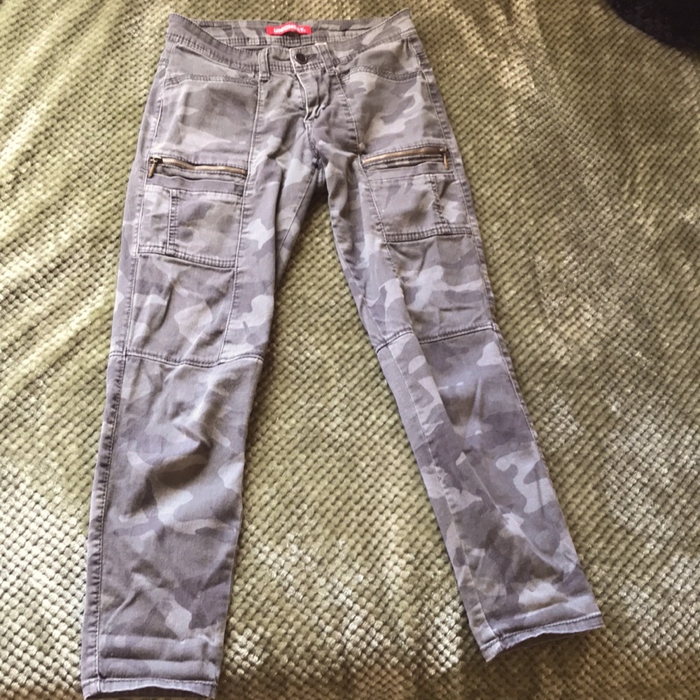 Green camo cargo pants